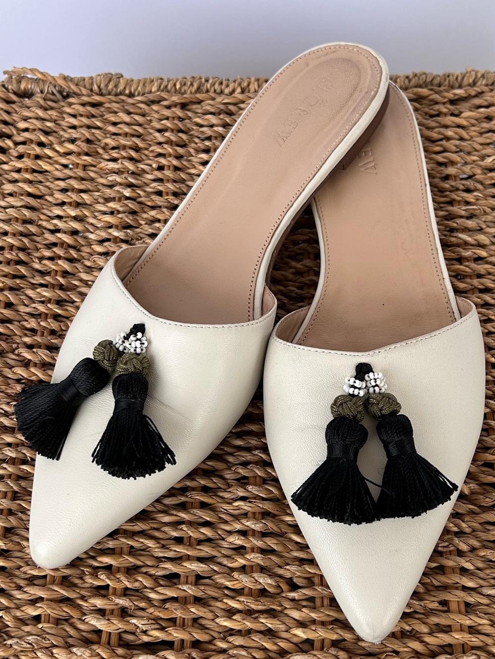 J. Crew Women’s Harper Leather Tassel Mules Point Toe Flat Heel Size 8.5